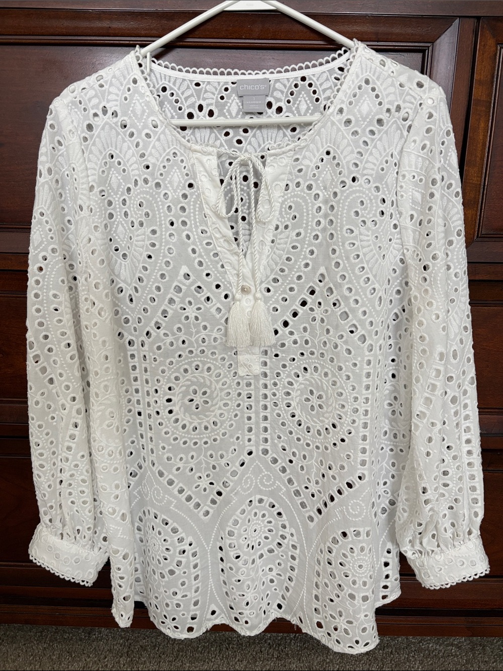 CHICOS white eyelet top